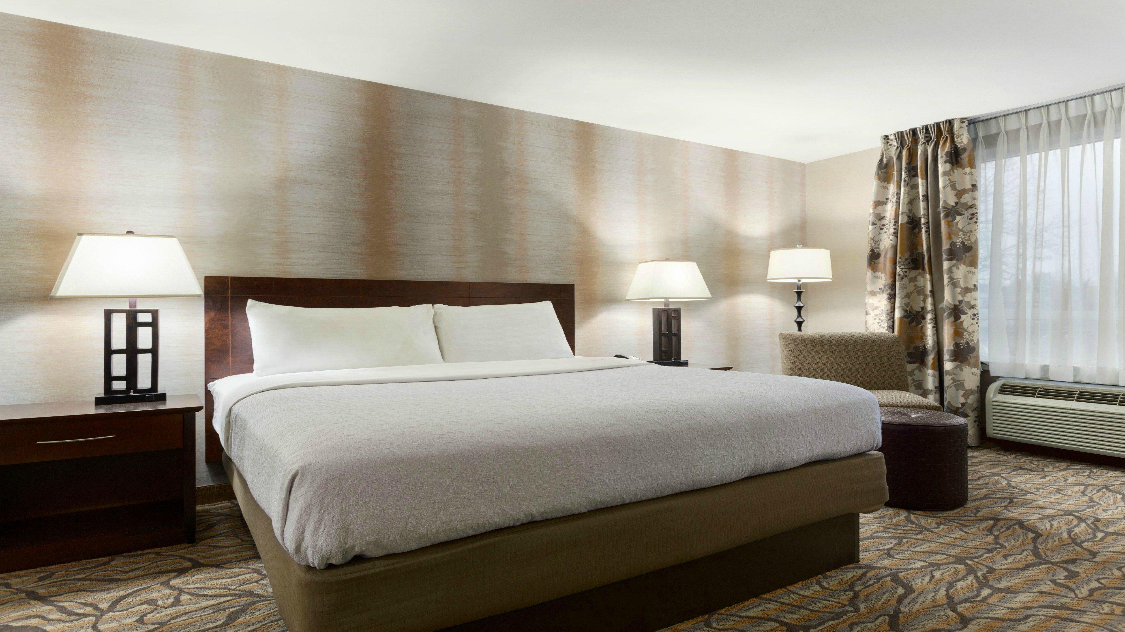 Holiday Inn Hotel & Suites Gateway By Ihg Williamsburg Exterior foto